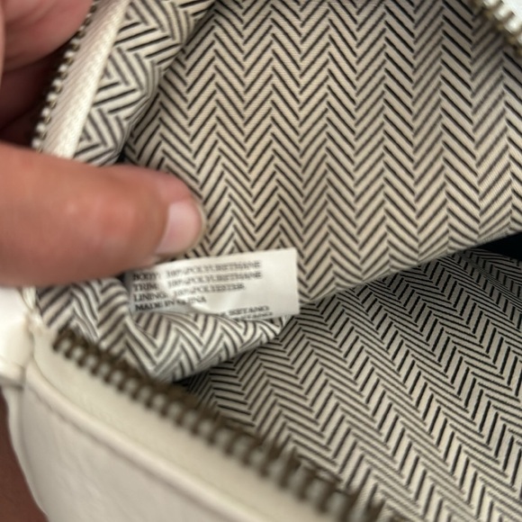 STEVE MADDEN Round Crossbody with Tassel - Picture 5 of 9